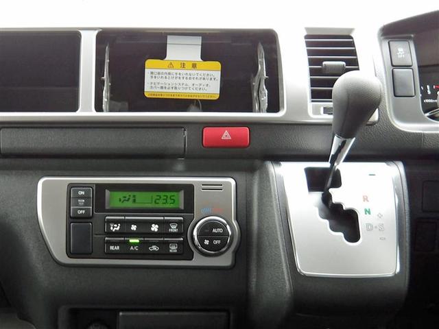 ハイエースワゴン ＧＬ　４ＷＤ　バックカメラ　衝突被害軽減システム　電動スライドドア　ＬＥＤヘッドランプ　乗車定員１０人　３列シート（9枚目）