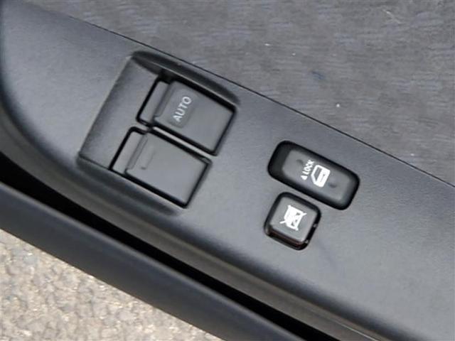 ハイエースワゴン ＧＬ　４ＷＤ　バックカメラ　衝突被害軽減システム　電動スライドドア　ＬＥＤヘッドランプ　乗車定員１０人　３列シート（19枚目）