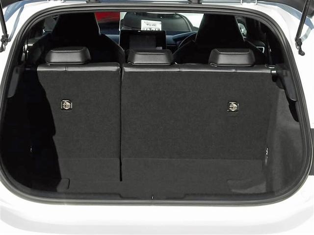 カローラスポーツ ハイブリッドＧ　ミュージックプレイヤー接続可　バックカメラ　衝突被害軽減システム　ＥＴＣ　ＬＥＤヘッドランプ　ワンオーナー　記録簿　アイドリングストップ（23枚目）