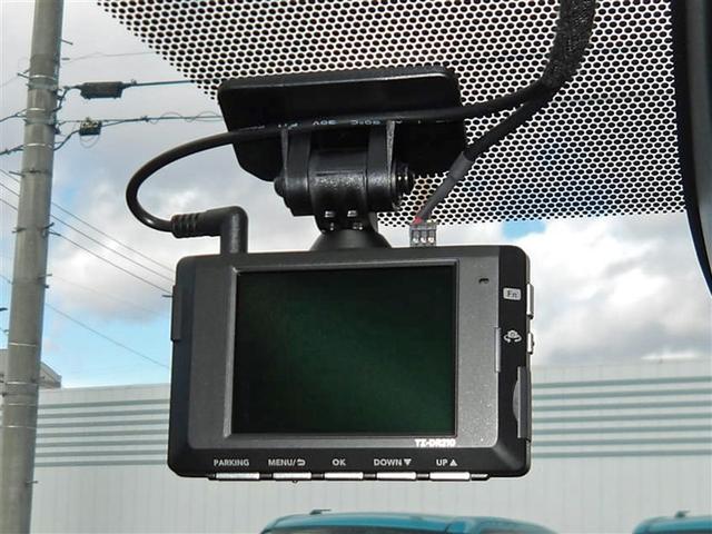 シエンタ ハイブリッドG フルセグ メモリーナビ バックカメラ 衝突被害軽減システム ETC ドラレコ 両側電動スライド LEDヘッドランプ 乗車定員7人 3列シート ワンオーナー アイドリングストップ(10枚目)