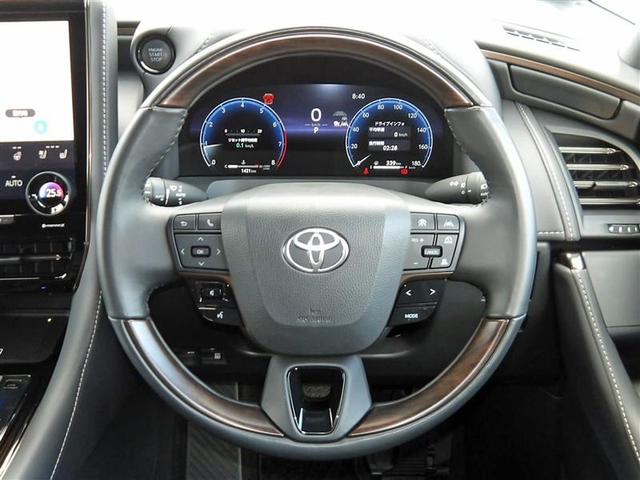 アルファード Ｚ　４ＷＤ　フルセグ　メモリーナビ　バックカメラ　衝突被害軽減システム　ＥＴＣ　ドラレコ　両側電動スライド　ＬＥＤヘッドランプ　乗車定員７人　３列シート（9枚目）