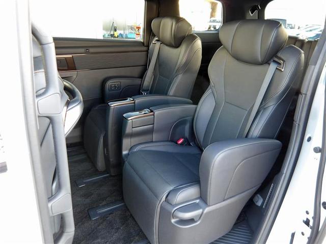 アルファード Ｚ　サンルーフ　フルセグ　メモリーナビ　バックカメラ　衝突被害軽減システム　ＥＴＣ　ドラレコ　両側電動スライド　ＬＥＤヘッドランプ　乗車定員７人　３列シート（26枚目）