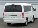 ハイエースワゴン ＧＬ　４ＷＤ　バックカメラ　衝突被害軽減システム　電動スライドドア　ＬＥＤヘッドランプ　乗車定員１０人　３列シート（5枚目）