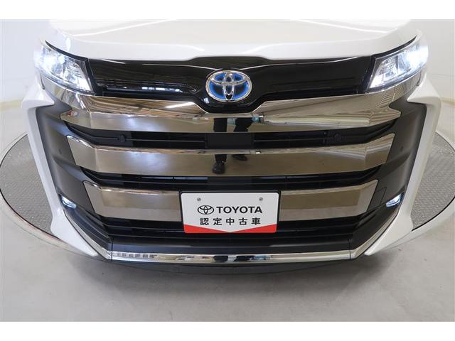 ノア ハイブリッドＳ－Ｚ　衝突被害軽減システム　ナビ＆ＴＶ　後席モニター　バックカメラ　ＥＴＣ　アルミホイール　両側電動スライド　乗車定員７人　ハイブリッド　オートクルーズコントロール　ＬＥＤヘッドランプ　１００Ｖ電源（32枚目）