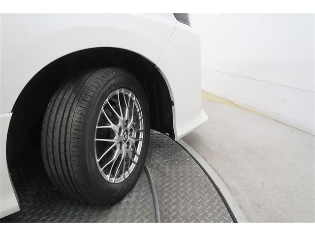 ヴォクシー ハイブリッドＺＳ　煌ＩＩＩ　衝突被害軽減システム　ナビ＆ＴＶ　フルエアロ　後席モニター　バックカメラ　ＥＴＣ　アルミホイール　両側電動スライド　乗車定員７人　ハイブリッド　オートクルーズコントロール　ＬＥＤヘッドランプ（36枚目）