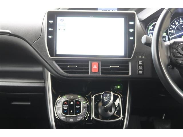 ヴォクシー ハイブリッドＺＳ　煌ＩＩ　衝突被害軽減システム　ナビ＆ＴＶ　フルエアロ　後席モニター　バックカメラ　ＥＴＣ　アルミホイール　両側電動スライド　乗車定員７人　ハイブリッド　オートクルーズコントロール　ＬＥＤヘッドランプ（15枚目）