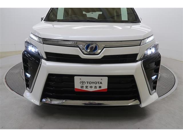 ヴォクシー ハイブリッドＺＳ　煌ＩＩ　衝突被害軽減システム　ナビ＆ＴＶ　フルエアロ　後席モニター　バックカメラ　ＥＴＣ　アルミホイール　両側電動スライド　乗車定員７人　ハイブリッド　オートクルーズコントロール　ＬＥＤヘッドランプ（35枚目）