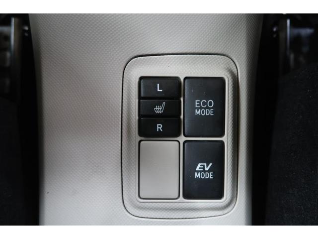 アクア Ｇ　ナビ＆ＴＶ　バックカメラ　ＥＴＣ　アルミホイール　ハイブリッド（21枚目）