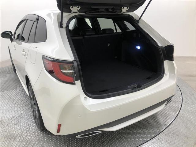 カローラツーリング ハイブリッド　ダブルバイビー　衝突被害軽減システム　４ＷＤ　ナビ＆ＴＶ　フルエアロ　バックカメラ　ＥＴＣ　アルミホイール　ハイブリッド　オートクルーズコントロール　ＬＥＤヘッドランプ　１００Ｖ電源　ワンオーナー　寒冷地（10枚目）