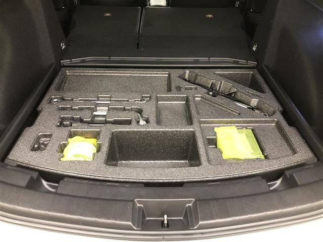 カローラツーリング ハイブリッド　ダブルバイビー　衝突被害軽減システム　４ＷＤ　ナビ＆ＴＶ　フルエアロ　バックカメラ　ＥＴＣ　アルミホイール　ハイブリッド　オートクルーズコントロール　ＬＥＤヘッドランプ　１００Ｖ電源　ワンオーナー　寒冷地（13枚目）