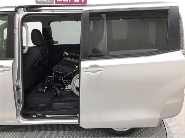 ヴォクシー クルマイスシヨウスロープタ　衝突被害軽減システム　ナビ＆ＴＶ　バックカメラ　ＥＴＣ　両側電動スライド　乗車定員７人　オートクルーズコントロール　ＬＥＤヘッドランプ　ワンオーナー（5枚目）