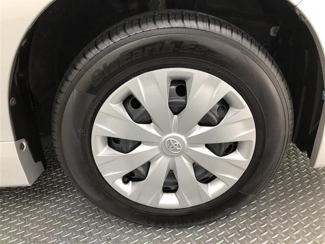 ヴォクシー クルマイスシヨウスロープタ　衝突被害軽減システム　ナビ＆ＴＶ　バックカメラ　ＥＴＣ　両側電動スライド　乗車定員７人　オートクルーズコントロール　ＬＥＤヘッドランプ　ワンオーナー（11枚目）