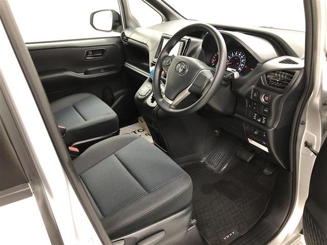 ヴォクシー クルマイスシヨウスロープタ　衝突被害軽減システム　ナビ＆ＴＶ　バックカメラ　ＥＴＣ　両側電動スライド　乗車定員７人　オートクルーズコントロール　ＬＥＤヘッドランプ　ワンオーナー（18枚目）