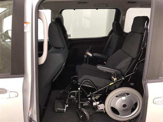 ヴォクシー クルマイスシヨウスロープタ　衝突被害軽減システム　ナビ＆ＴＶ　バックカメラ　ＥＴＣ　両側電動スライド　乗車定員７人　オートクルーズコントロール　ＬＥＤヘッドランプ　ワンオーナー（22枚目）