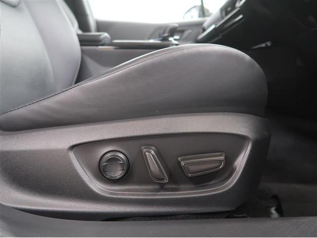 プリウス Ｚ　衝突被害軽減システム　ナビ＆ＴＶ　バックカメラ　ＥＴＣ　アルミホイール　ハイブリッド　オートクルーズコントロール　ＬＥＤヘッドランプ　１００Ｖ電源　ワンオーナー（16枚目）