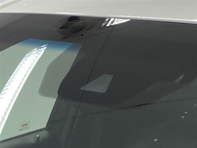 クラウンハイブリッド ＲＳ　Ｆｏｕｒ　リミテッド　４ＷＤ　メモリーナビ　ＤＶＤ再生　ミュージックプレイヤー接続可　バックカメラ　衝突被害軽減システム　ＥＴＣ　ＬＥＤヘッドランプ（23枚目）