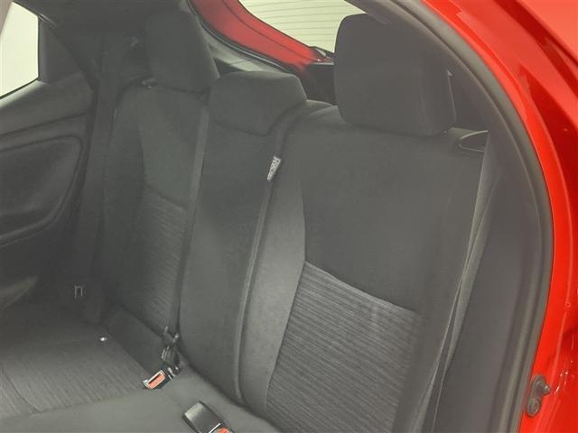 ヤリス ハイブリッドＺ　ミュージックプレイヤー接続可　バックカメラ　衝突被害軽減システム　ＥＴＣ　ドラレコ　ＬＥＤヘッドランプ　ハイブリッド　オートクルーズコントロール　スマートキー　運・助・サイドエアバッグ　横滑り防止（35枚目）