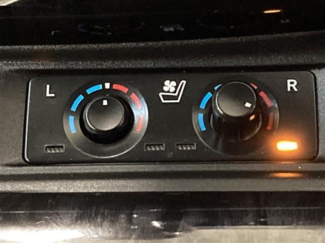 ヴェルファイア ３．５Ｚ　Ｇ　フルセグ　メモリーナビ　ＤＶＤ再生　ミュージックプレイヤー接続可　後席モニター　バックカメラ　衝突被害軽減システム　ＥＴＣ　両側電動スライド　ＬＥＤヘッドランプ　乗車定員７人　３列シート（30枚目）