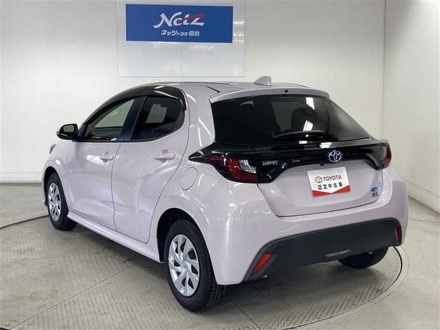 ヤリス ハイブリッドX メモリーナビ DVD再生 ミュージックプレイヤー接続可 バックカメラ 衝突被害軽減システム ワンオーナー(5枚目)