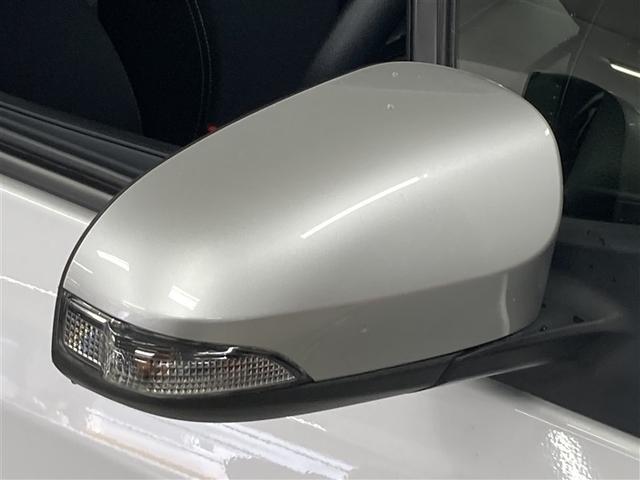 ヴィッツ ハイブリッドＦ　セーフティーエディション　フルセグ　メモリーナビ　ＤＶＤ再生　バックカメラ　衝突被害軽減システム　ＥＴＣ　ドラレコ（15枚目）