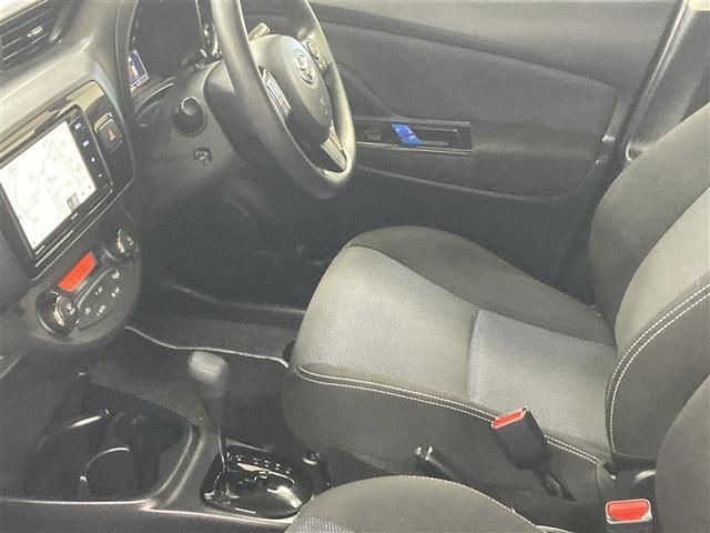 ヴィッツ ハイブリッドＦ　セーフティーエディション　フルセグ　メモリーナビ　ＤＶＤ再生　バックカメラ　衝突被害軽減システム　ＥＴＣ　ドラレコ（37枚目）