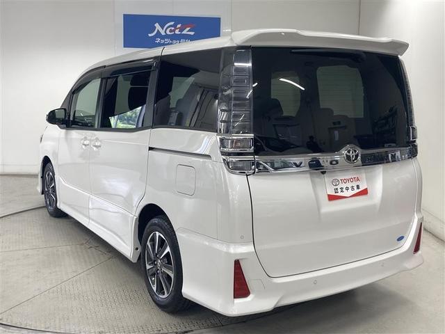 ヴォクシー ZS フルセグ メモリーナビ DVD再生 バックカメラ 衝突被害軽減システム 電動スライドドア LEDヘッドランプ ウオークスルー 乗車定員8人 3列シート ワンオーナー アイドリングストップ(5枚目)