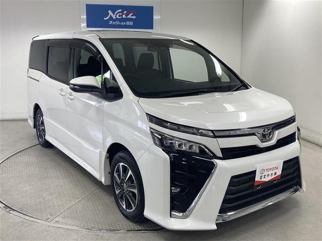 ヴォクシー ZS フルセグ メモリーナビ DVD再生 バックカメラ 衝突被害軽減システム 電動スライドドア LEDヘッドランプ ウオークスルー 乗車定員8人 3列シート ワンオーナー アイドリングストップ(10枚目)