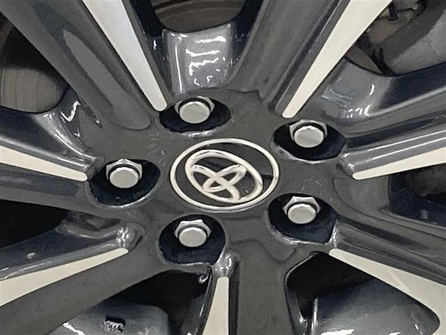 ヴォクシー ZS フルセグ メモリーナビ DVD再生 バックカメラ 衝突被害軽減システム 電動スライドドア LEDヘッドランプ ウオークスルー 乗車定員8人 3列シート ワンオーナー アイドリングストップ(18枚目)