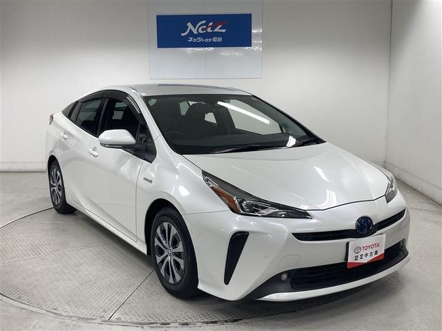 プリウス Ａ　フルセグ　メモリーナビ　ＤＶＤ再生　バックカメラ　衝突被害軽減システム　ＥＴＣ　ＬＥＤヘッドランプ　ワンオーナー（9枚目）