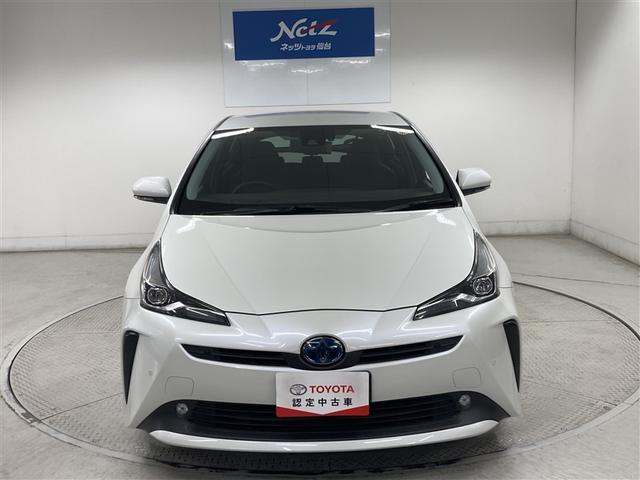 プリウス Ａ　フルセグ　メモリーナビ　ＤＶＤ再生　バックカメラ　衝突被害軽減システム　ＥＴＣ　ＬＥＤヘッドランプ　ワンオーナー（10枚目）