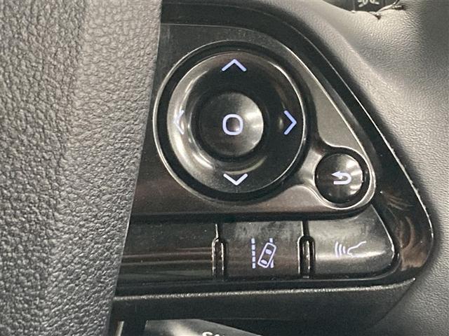 プリウス Ａ　フルセグ　メモリーナビ　ＤＶＤ再生　バックカメラ　衝突被害軽減システム　ＥＴＣ　ＬＥＤヘッドランプ　ワンオーナー（26枚目）