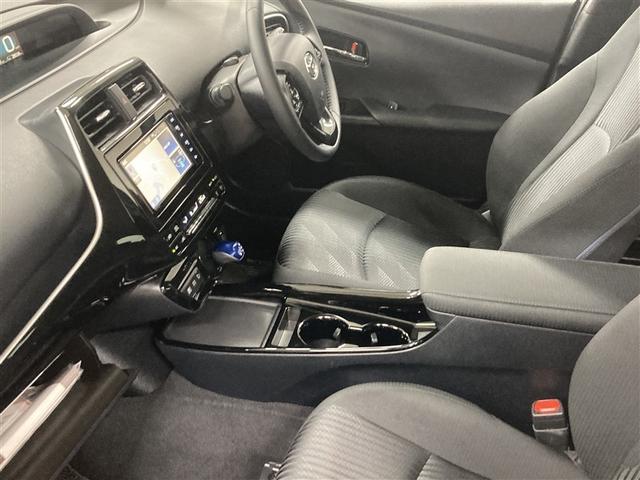 プリウス Ａ　フルセグ　メモリーナビ　ＤＶＤ再生　バックカメラ　衝突被害軽減システム　ＥＴＣ　ＬＥＤヘッドランプ　ワンオーナー（37枚目）