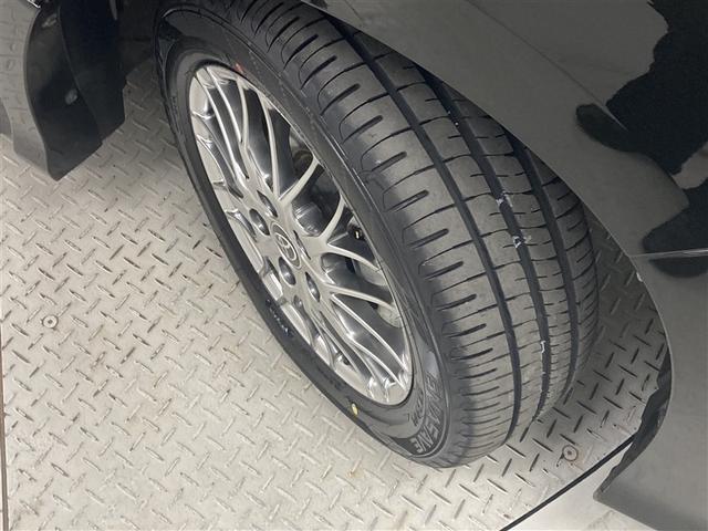 ヴォクシー ハイブリッドＺＳ　煌ＩＩＩ　フルセグ　メモリーナビ　ＤＶＤ再生　後席モニター　バックカメラ　衝突被害軽減システム　ＥＴＣ　ドラレコ　両側電動スライド　ＬＥＤヘッドランプ　乗車定員７人　３列シート（17枚目）