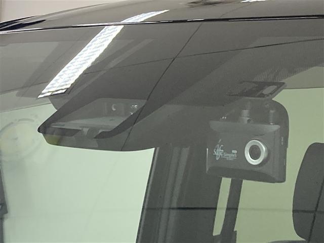 ヴォクシー ハイブリッドＺＳ　煌ＩＩＩ　フルセグ　メモリーナビ　ＤＶＤ再生　後席モニター　バックカメラ　衝突被害軽減システム　ＥＴＣ　ドラレコ　両側電動スライド　ＬＥＤヘッドランプ　乗車定員７人　３列シート（24枚目）