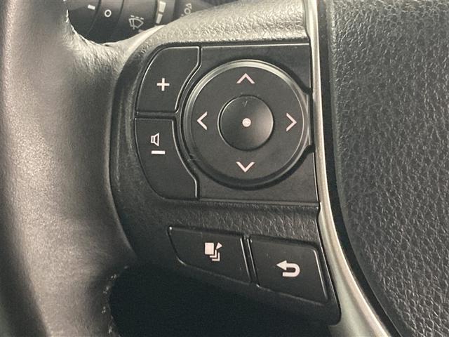 ヴォクシー ハイブリッドＺＳ　煌ＩＩＩ　フルセグ　メモリーナビ　ＤＶＤ再生　後席モニター　バックカメラ　衝突被害軽減システム　ＥＴＣ　ドラレコ　両側電動スライド　ＬＥＤヘッドランプ　乗車定員７人　３列シート（25枚目）