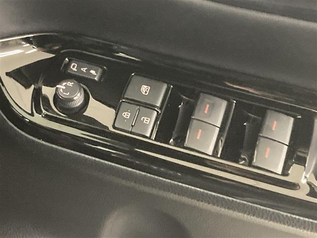 ヴォクシー ハイブリッドＺＳ　煌ＩＩＩ　フルセグ　メモリーナビ　ＤＶＤ再生　後席モニター　バックカメラ　衝突被害軽減システム　ＥＴＣ　ドラレコ　両側電動スライド　ＬＥＤヘッドランプ　乗車定員７人　３列シート（28枚目）