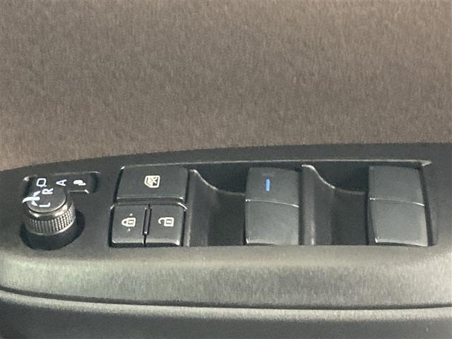 ヤリスクロス Ｚ　４ＷＤ　メモリーナビ　ミュージックプレイヤー接続可　バックカメラ　衝突被害軽減システム　ＥＴＣ　ドラレコ　ＬＥＤヘッドランプ（30枚目）