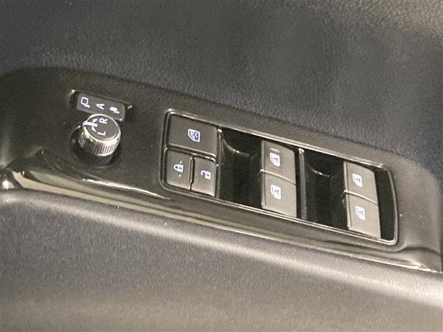 ヴェルファイア ２．５Ｚ　Ａエディション　フルセグ　メモリーナビ　ＤＶＤ再生　ミュージックプレイヤー接続可　バックカメラ　ＥＴＣ　両側電動スライド　ＬＥＤヘッドランプ　乗車定員７人　３列シート（29枚目）