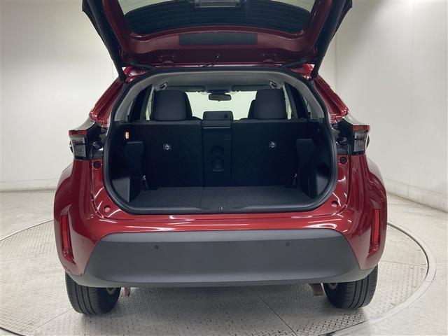 ヤリスクロス ハイブリッドＧ　メモリーナビ　ＤＶＤ再生　ミュージックプレイヤー接続可　バックカメラ　衝突被害軽減システム　ＥＴＣ　ワンオーナー（12枚目）