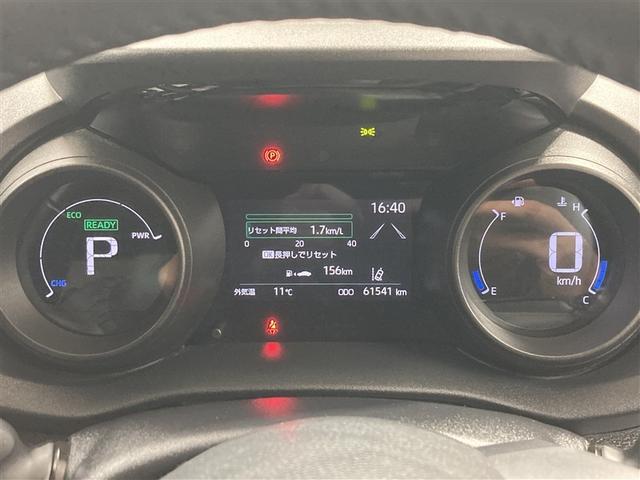 ヤリスクロス ハイブリッドＧ　メモリーナビ　ＤＶＤ再生　ミュージックプレイヤー接続可　バックカメラ　衝突被害軽減システム　ＥＴＣ　ワンオーナー（21枚目）