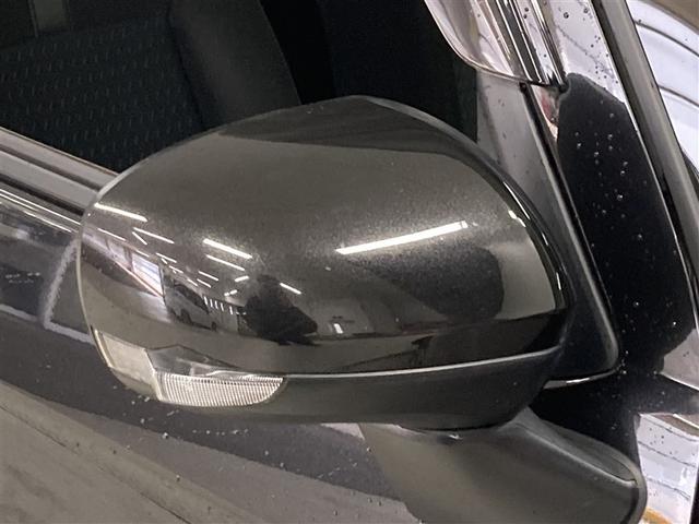 ルーミー カスタムＧ　フルセグ　メモリーナビ　ＤＶＤ再生　バックカメラ　衝突被害軽減システム　ＥＴＣ　両側電動スライド　ＬＥＤヘッドランプ　ワンオーナー　アイドリングストップ（16枚目）