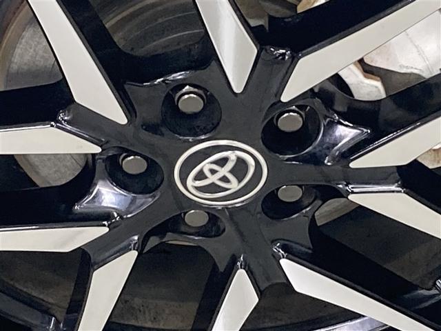 �S�̂̃X�^�C�����������߂鏃���A���~�z�C�[���B�@�~�܂��Ă��Ă����݊��̂���f�U�C���B