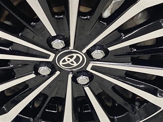 �S�̂̃X�^�C�����������߂鏃���A���~�z�C�[���B�@�~�܂��Ă��Ă����݊��̂���f�U�C���B