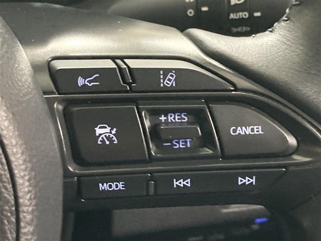 �N���[�Y�R���g���[�������@�A�N�Z���𓥂ނ��ƂȂ��ԑ������L�[�v�B�������H���y�X���s�o���܂��B