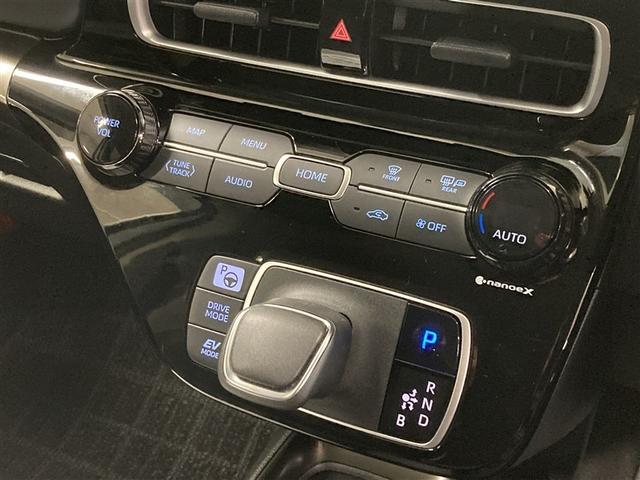 ���삵�₷���C���p�l�V�t�g�A���R�ȓ����ő���ł���悤�Ƀn���h���ɋ߂��|�W�V�����ɃV�t�g���o�[��z�u���Ă��܂��B