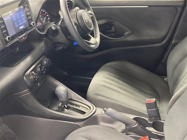 ヤリス Ｘ　ミュージックプレイヤー接続可　バックカメラ　衝突被害軽減システム　ドラレコ　ワンオーナー　記録簿（35枚目）