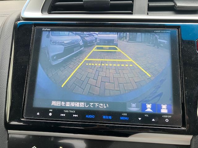 フィットハイブリッド Ｌパッケージ　ホンダ純正８インチインチナビ・フルセグＴＶ・ＣＤ／ＤＶＤ・Ｂｌｕｅｔｏｏｔｈ接続・バックモニター・ビルトインＥＴＣ・スマートキー・ＬＥＤヘッドランプ・盗難防止システム・衝突安全ボディー（16枚目）