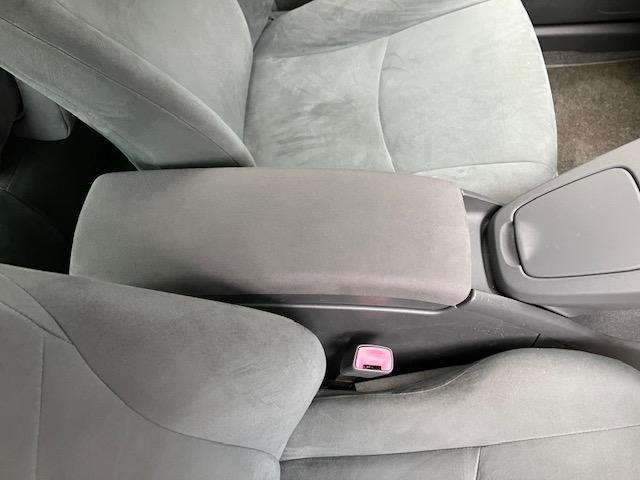 プリウス G 純正ナビ、TV、バックカメラ、ETC車載器、クルーズコントロール、キーレス、プッシュスタート、衝突安全ボディ、盗難防止システム(19枚目)