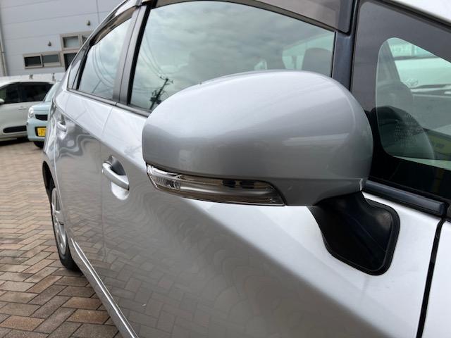 プリウス G 純正ナビ、TV、バックカメラ、ETC車載器、クルーズコントロール、キーレス、プッシュスタート、衝突安全ボディ、盗難防止システム(32枚目)