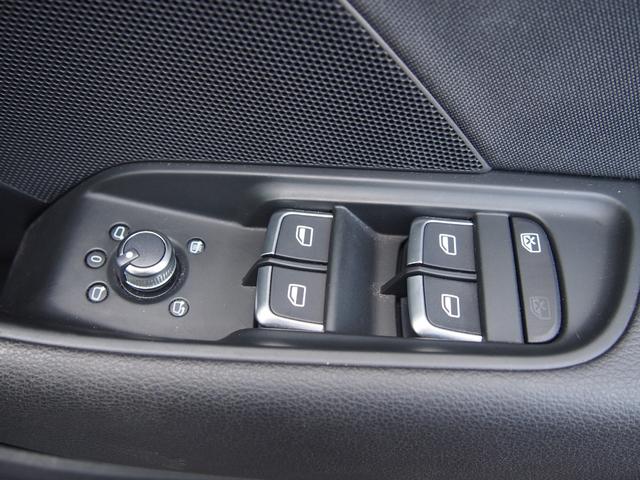 Ａ３セダン １．４ＴＦＳＩシリンダーオンデマンド　純正ナビ　フルセグＴＶ　Ｂカメラ　オートクルーズコントロール　純正１７インチＡＷ　プッシュスタート　スマートキー　ＥＴＣ２．０（15枚目）